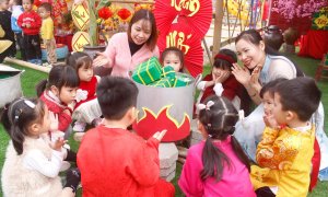 Trường MN Quảng Châu tưng bừng tổ chức "Hội Chợ Xuân" năm 2025 với chủ đề "Xuân yêu thương - Tết sum vầy"