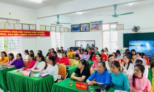 Trường MN Quảng Châu tổ chức Hội nghị Viên chức - Người lao động năm học 2025-2026